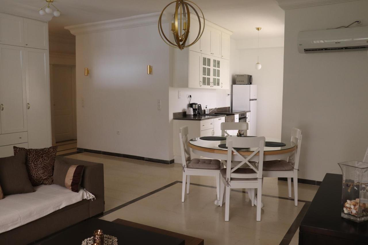 Luxury House Directly On The Beach 比塞大 外观 照片